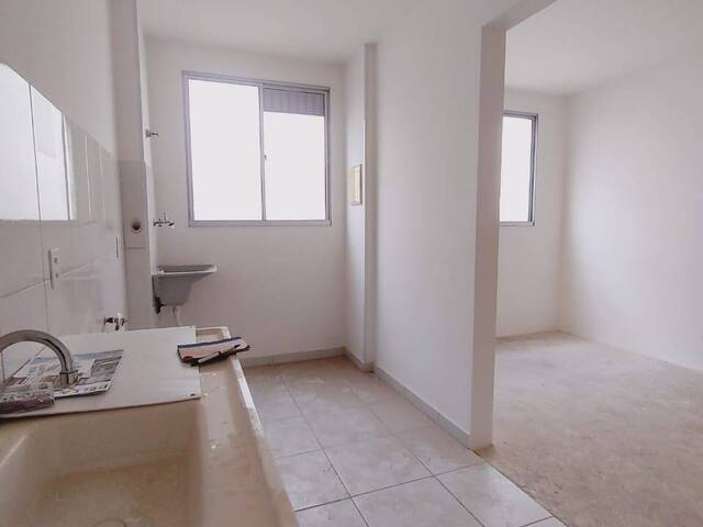 #1423 - Apartamento para Venda em Votorantim - SP - 2