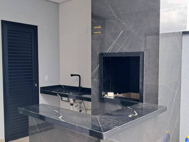 Casa em condomínio para Venda em Sorocaba - 2